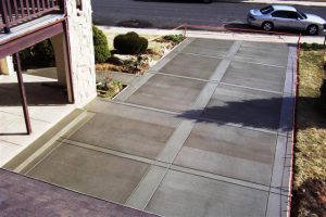Driveway with Borders finish on McKinley in Boulder